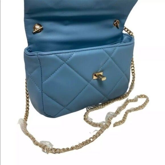 Badgley Mischka Handbag Quilted Vegan Leather Crossbody Gold Chain Easter Spring - Picture 2 of 12